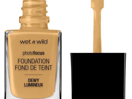 Wet n Wild Photo Focus Dewy Foundation Desert Beige Hot on Sale